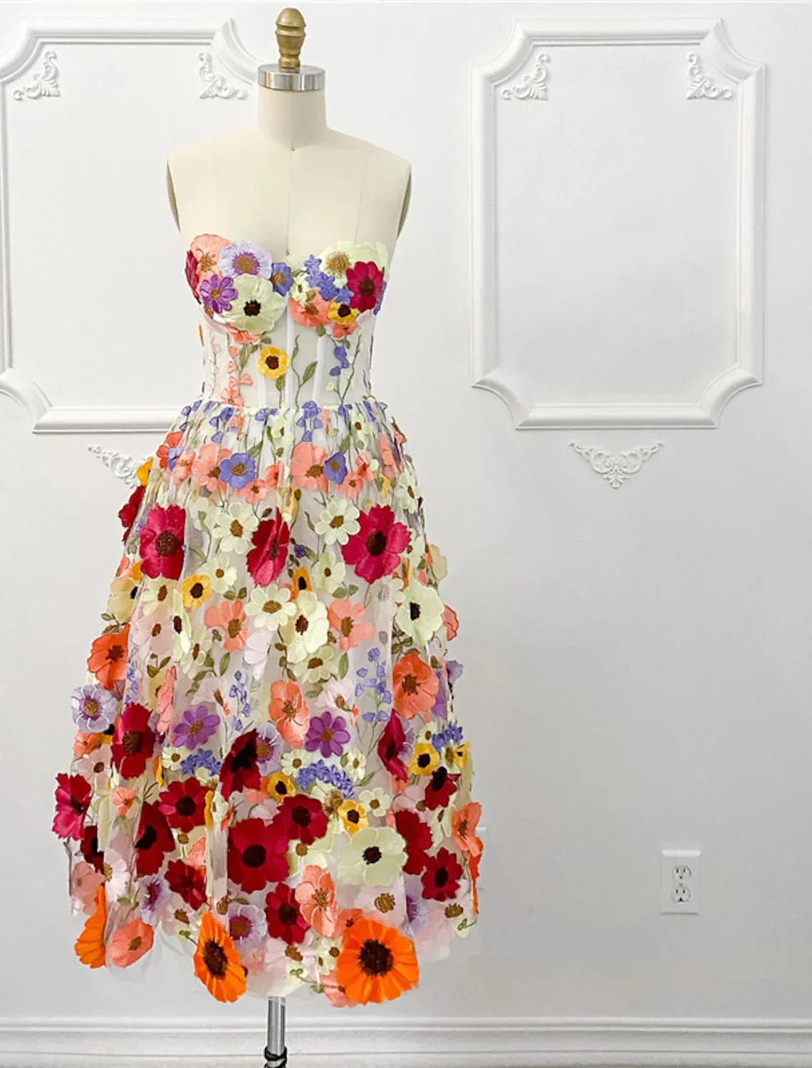 A-Line Cocktail Dresses Floral Dress Wedding Guest Summer Knee Length Sleeveless Strapless Tulle with Appliques