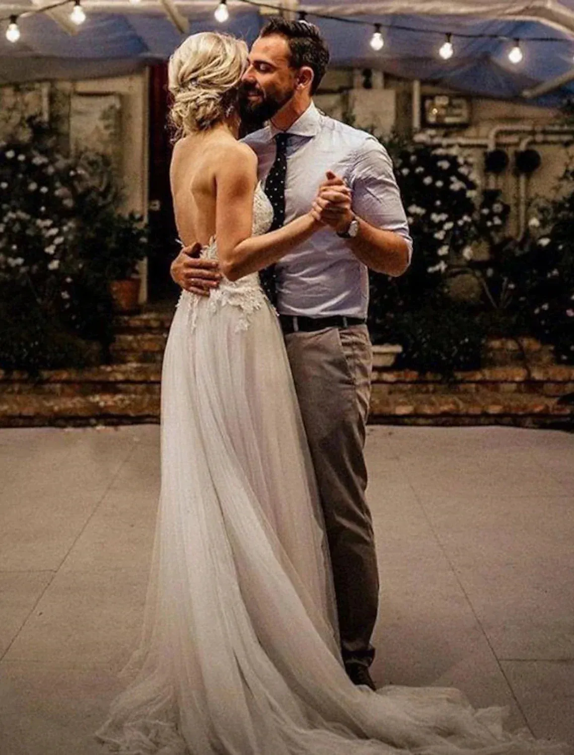 Beach Wedding Dresses A-Line Sweetheart Camisole Spaghetti Strap Sweep / Brush Train Lace Outdoor Bridal Gowns With Lace 2023 Summer Wedding Party