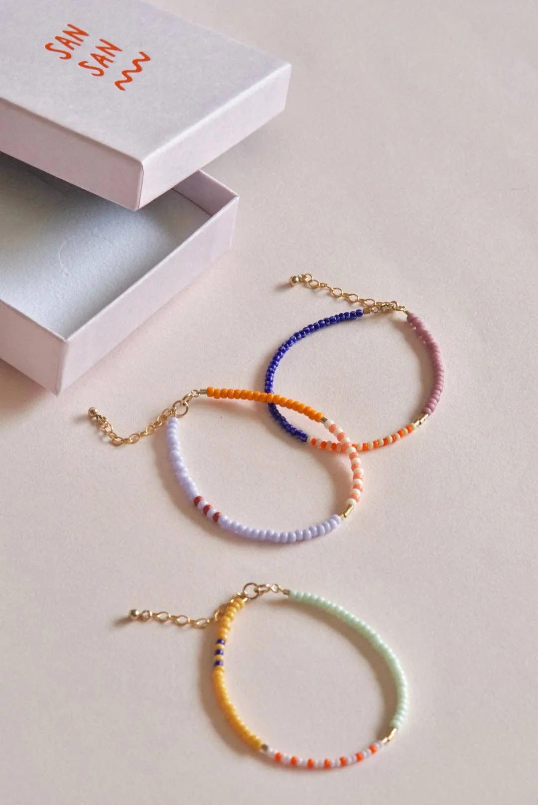 LENTE pearl bracelet - mango - strawberry cream - lilac