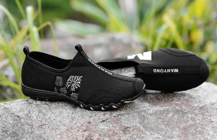 Summer Women's Fashion Breathable Sports Shoes