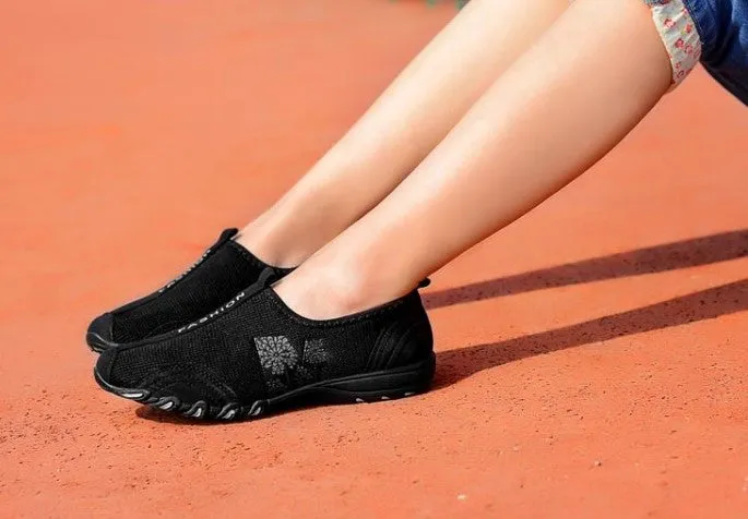 Summer Women's Fashion Breathable Sports Shoes